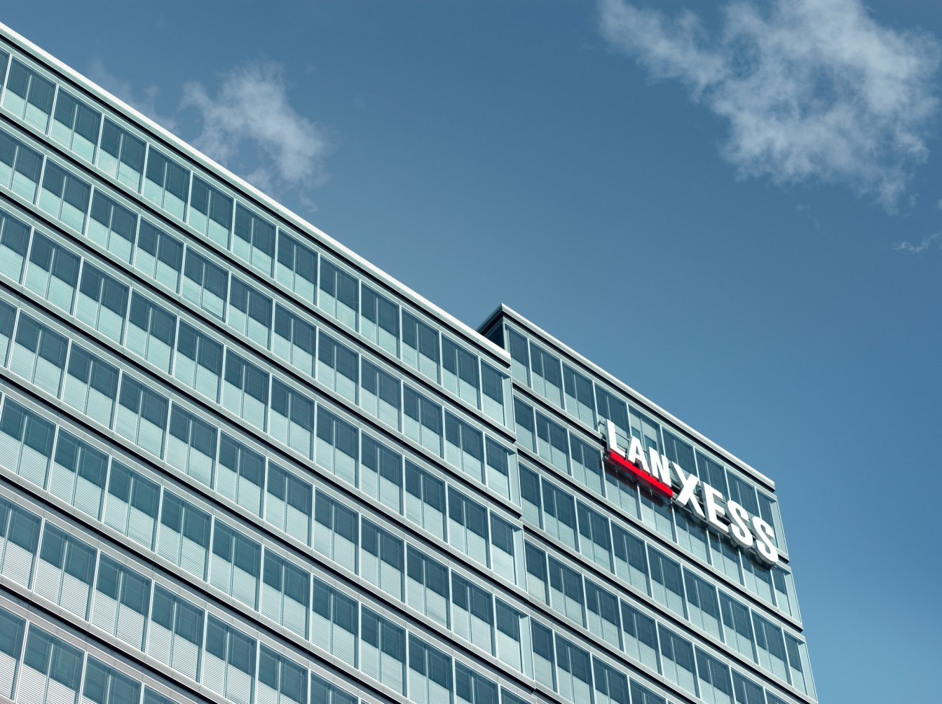 Safic-Alcan | LANXESS Partnership biocides coatings France